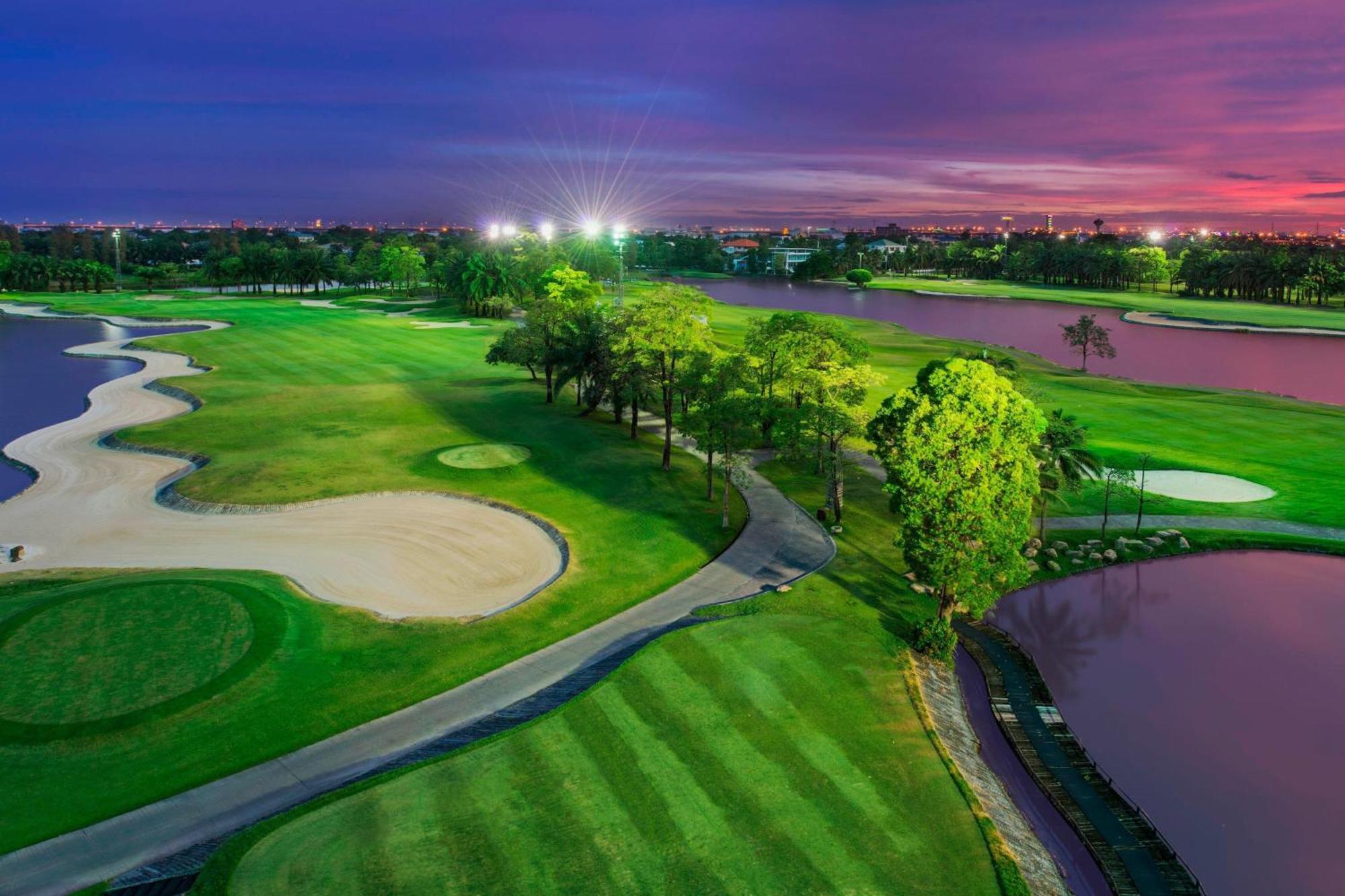 Le Meridien Suvarnabhumi, Bangkok Golf Resort And Spa Exterior foto