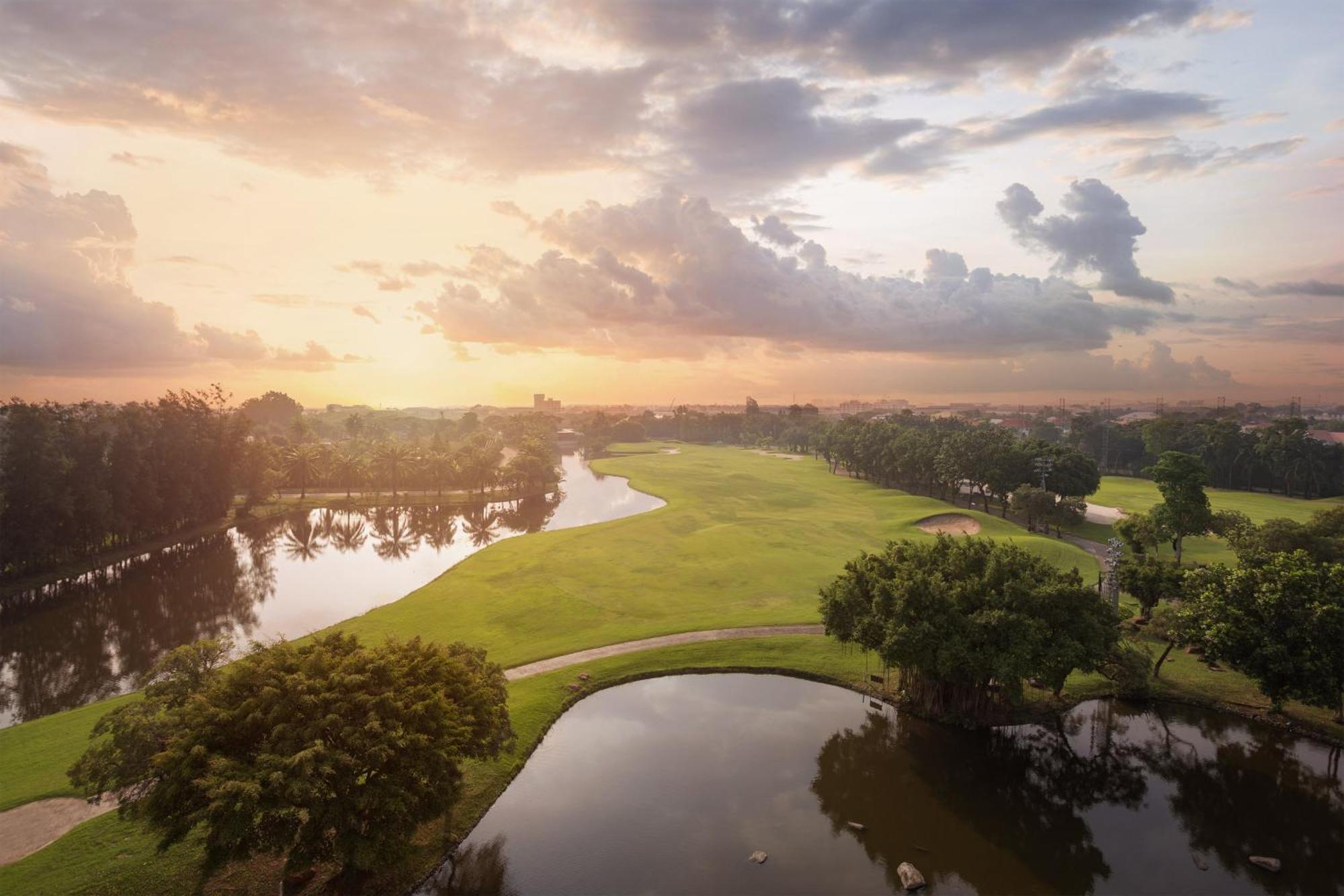 Le Meridien Suvarnabhumi, Bangkok Golf Resort And Spa Exterior foto